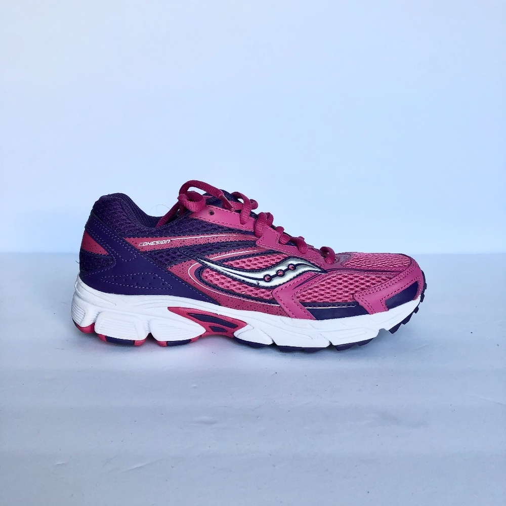 Saucony Girl's Pink Purple Cohesion 9 LLT Seankers - Picture 2 of 8